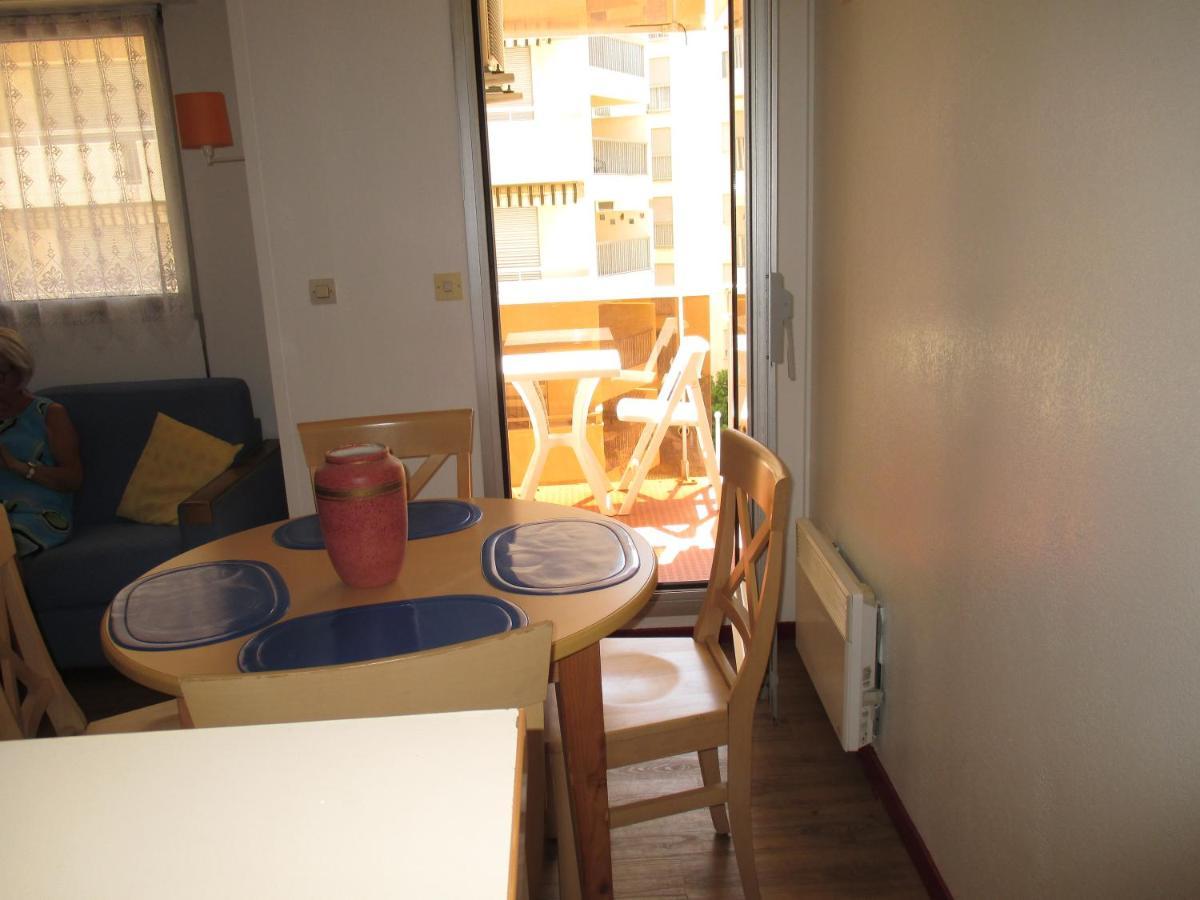 Promenade Des Bains Apartment Saint-Raphaël Buitenkant foto