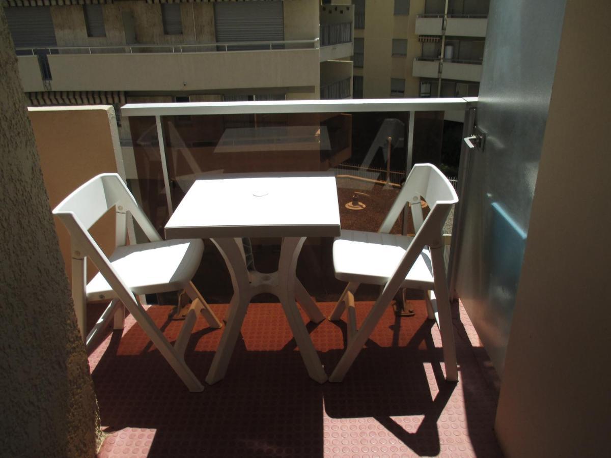 Promenade Des Bains Apartment Saint-Raphaël Buitenkant foto