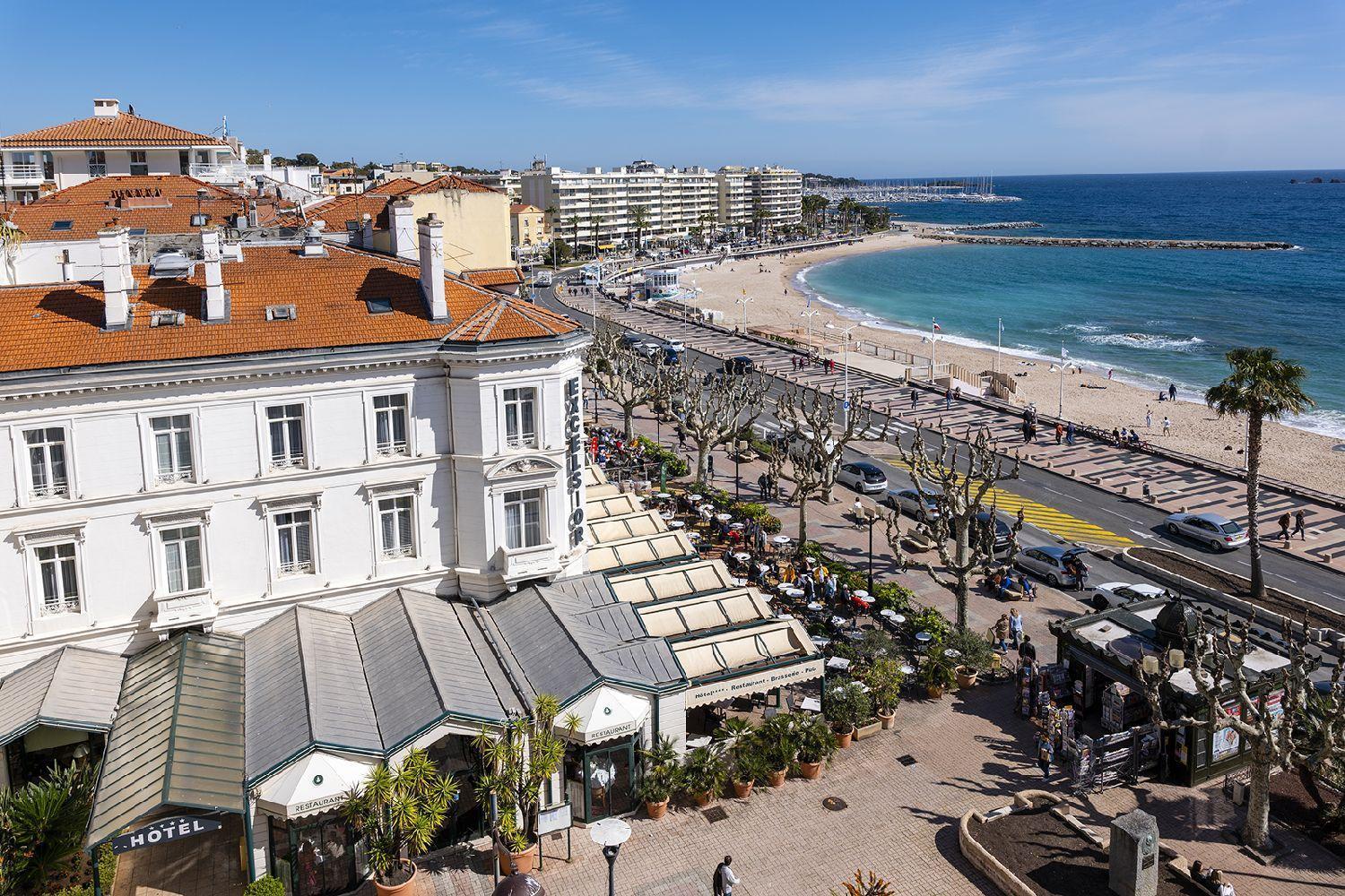 Promenade Des Bains Apartment Saint-Raphaël Buitenkant foto
